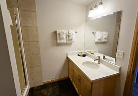 Sunset Resorts Canmore and Spa