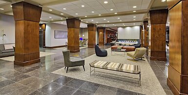 Crowne Plaza Chicago West Loop by IHG