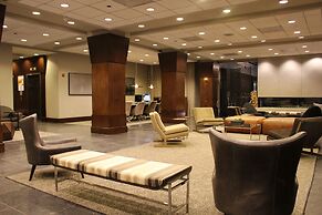 Crowne Plaza Chicago West Loop by IHG