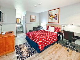 Americas Inn and Suite