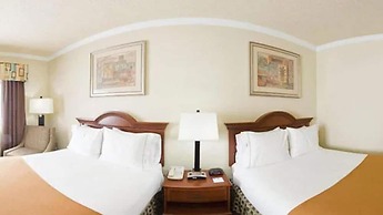 Holiday Inn Express and Suites Greenville by IHG