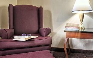 Four Seasons Island Resort