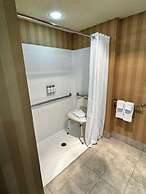 Four Seasons Island Resort