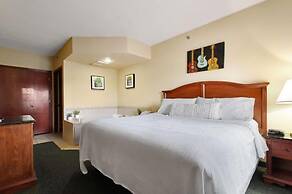 Four Seasons Island Resort