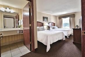 Four Seasons Island Resort