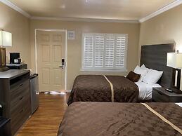 Holland Inn & Suites