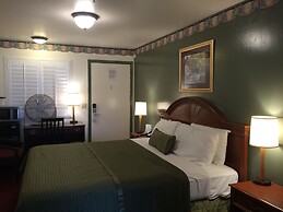 Holland Inn & Suites