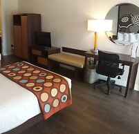 Super 8 by Wyndham Florida City/Gateway to Keys/Everglades