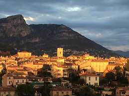 Mas de Vence Hotel & Restaurant