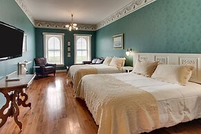 Kingsley Inn