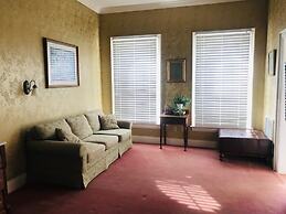 Kingsley Inn