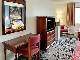 Rodeway Inn near I-35 Lamoni