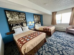 Rodeway Inn near I-35 Lamoni