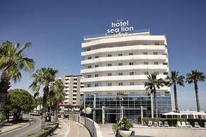 Sea Lion Hotel