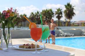 Sea Lion Hotel