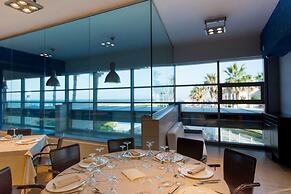 Sea Lion Hotel
