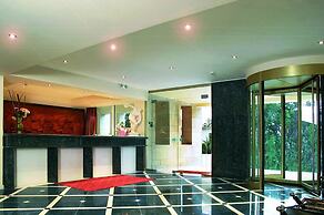 Dolphin Resort Hotel & Conference