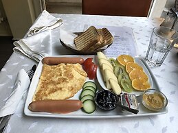 Relax Comfort Suites