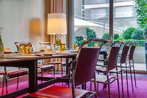 Radisson Blu Media Harbour Hotel, Düsseldorf