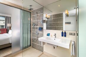 Radisson Blu Media Harbour Hotel, Düsseldorf