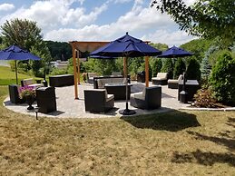 Comfort Suites Lake Geneva East