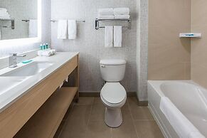 Holiday Inn Express & Suites Halifax - Bedford by IHG