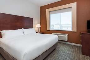 Holiday Inn Express Hotel & Suites Gananoque, an IHG Hotel