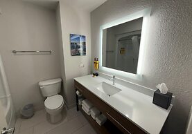Best Western Plus 1000 Islands Hotel & Suites