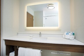 Holiday Inn Express Kansas City - at the Legends by IHG