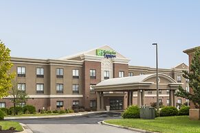 Holiday Inn Express Kansas City - at the Legends by IHG