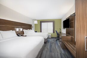 Holiday Inn Express Kansas City - at the Legends by IHG