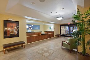 Holiday Inn Express Kansas City - at the Legends by IHG