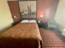 Super 8 by Wyndham Paris IL