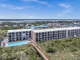 Beacher's Lodge Oceanfront Suites