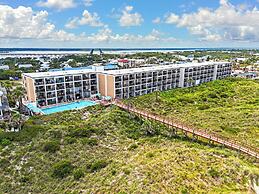 Beacher's Lodge Oceanfront Suites