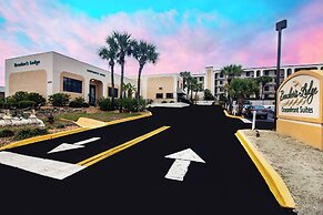 Beacher's Lodge Oceanfront Suites