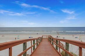 Beacher's Lodge Oceanfront Suites