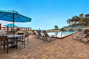 Beacher's Lodge Oceanfront Suites