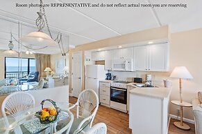 Beacher's Lodge Oceanfront Suites