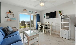 Beacher's Lodge Oceanfront Suites