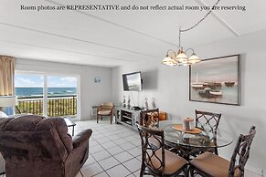 Beacher's Lodge Oceanfront Suites