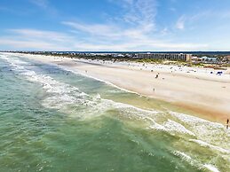 Beacher's Lodge Oceanfront Suites