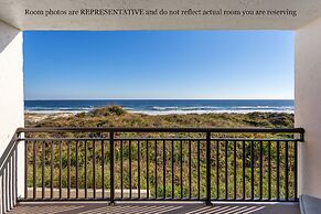 Beacher's Lodge Oceanfront Suites