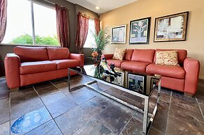 Court Plaza Inn & Suites