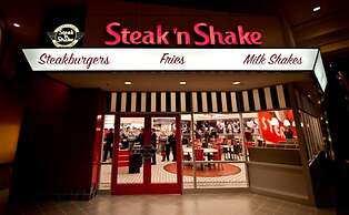 South Point Hotel, Casino, and Spa