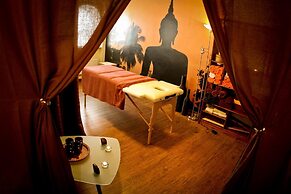 Primo Hotel