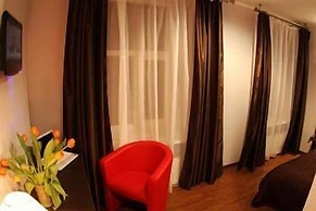 Primo Hotel