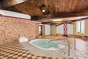 Econo Lodge Manistee