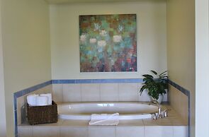 Anacortes Ship Harbor Inn