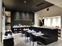 Hotel Harmony